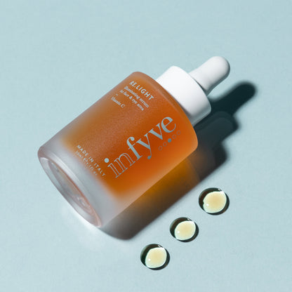 Flacone siero illuminante RE.LIGHT INFYVE – Vitamina C, Troxerutina, Vitamina B12