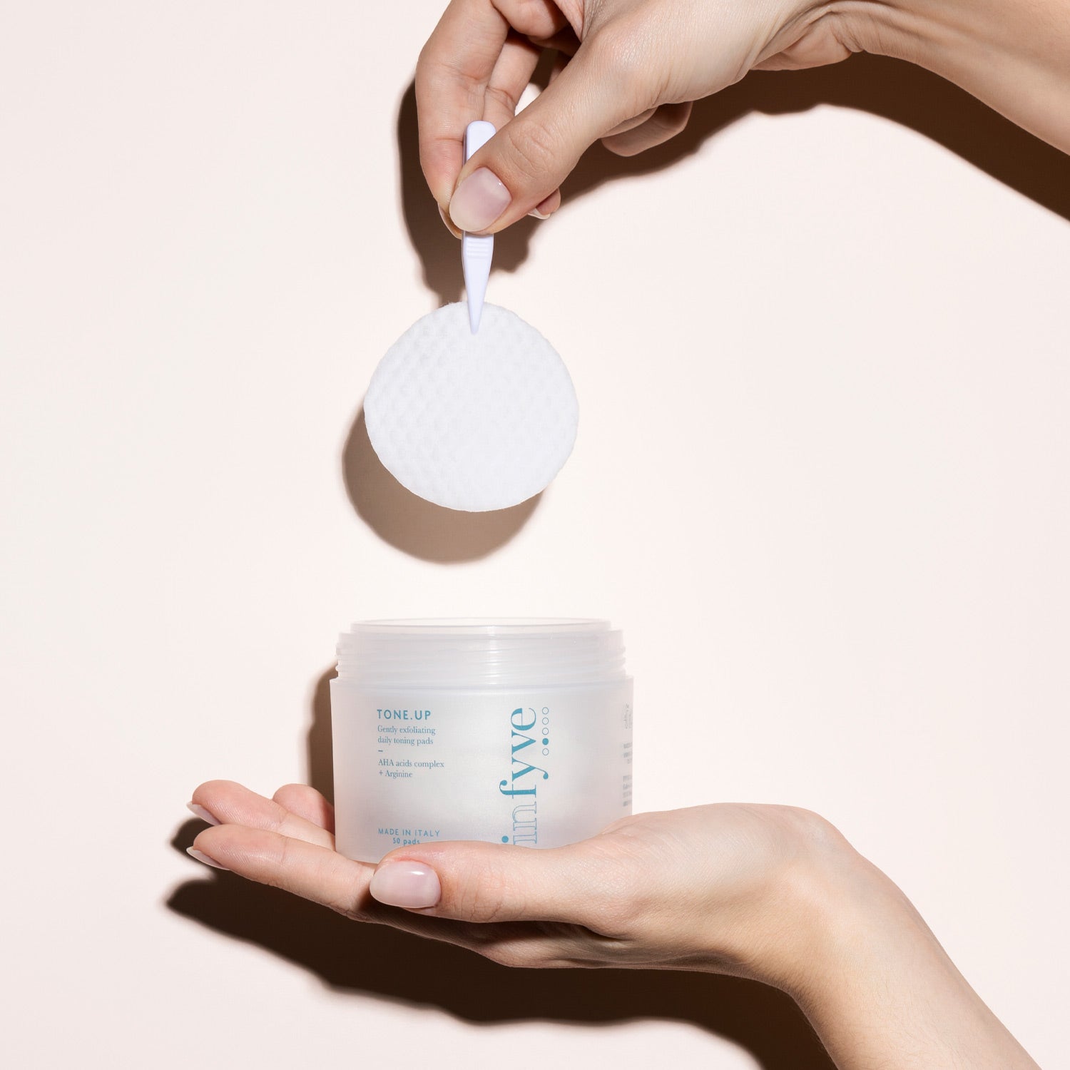 TONE.UP INFYVE – tonico esfoliante in dischetti 