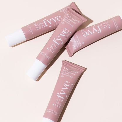 EYE.LIGHT Contorno Occhi Illuminante INFYVE Beauty – quattro tubi rosa con Caffeina e Acido Ialuronico, Made in Italy 15ml