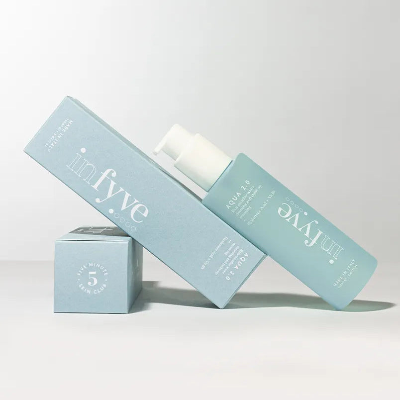 AQUA 2.0 INFYVE applicazione detergente micellare viso